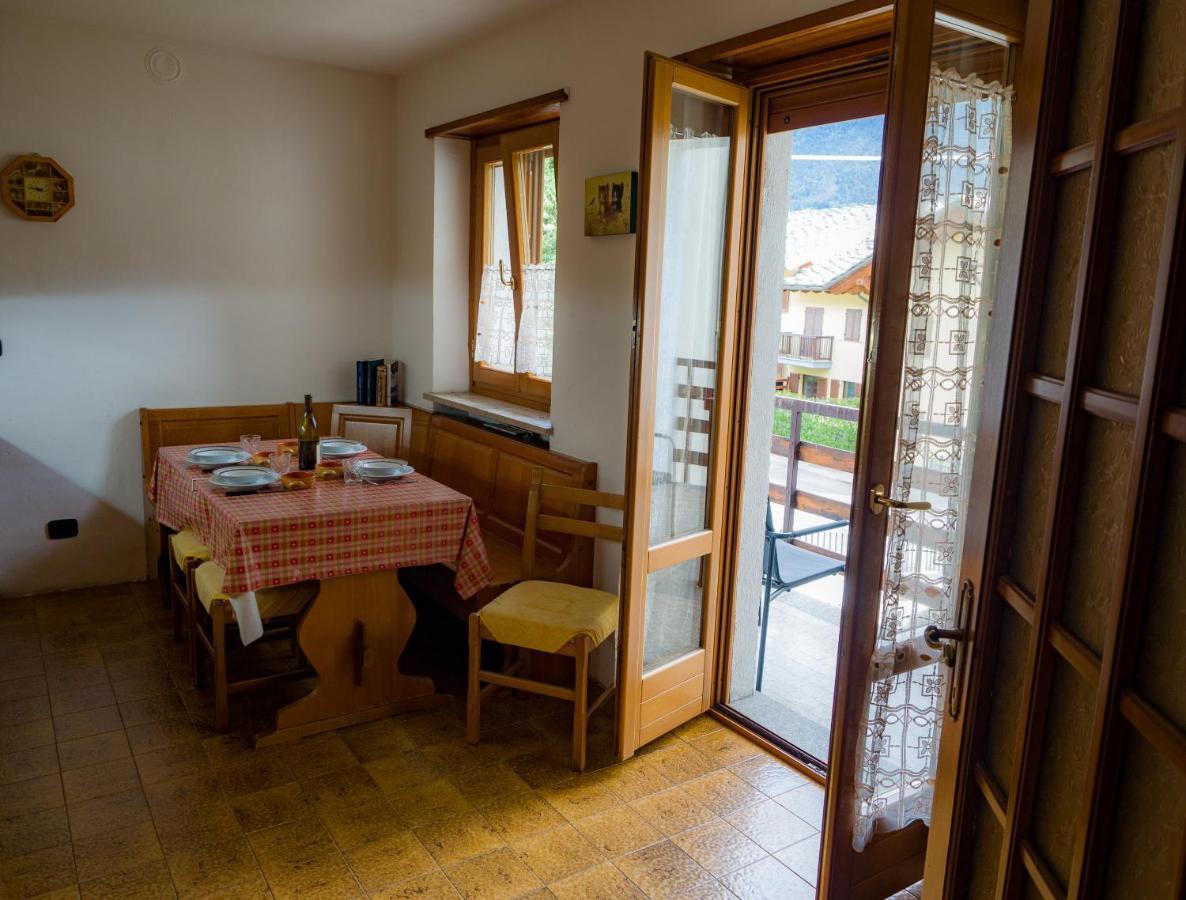 Appartamento Ai Piedi Del Gran Paradiso Saint-Pierre Kültér fotó